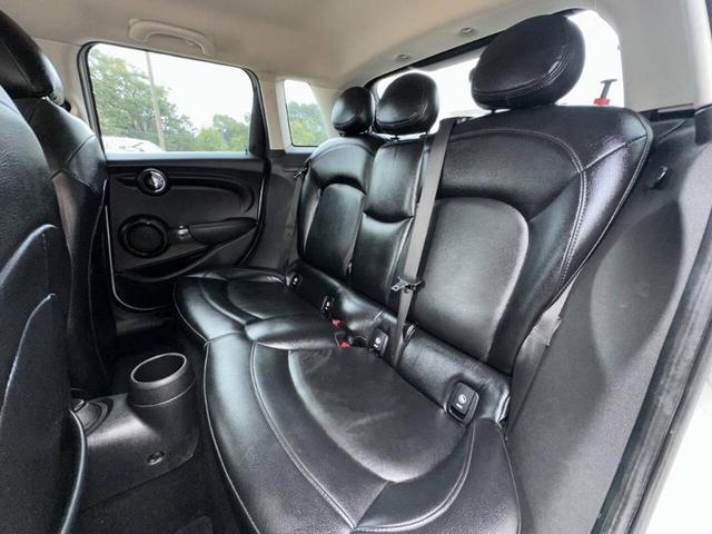 Photo of 2016 Silver MINI Hardtop