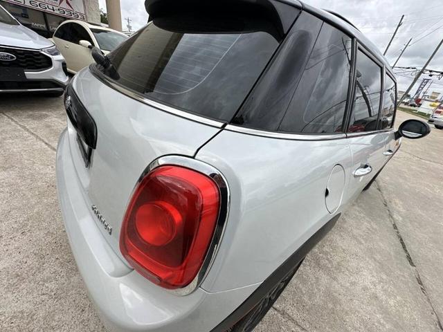 Photo of 2016 Silver MINI Hardtop