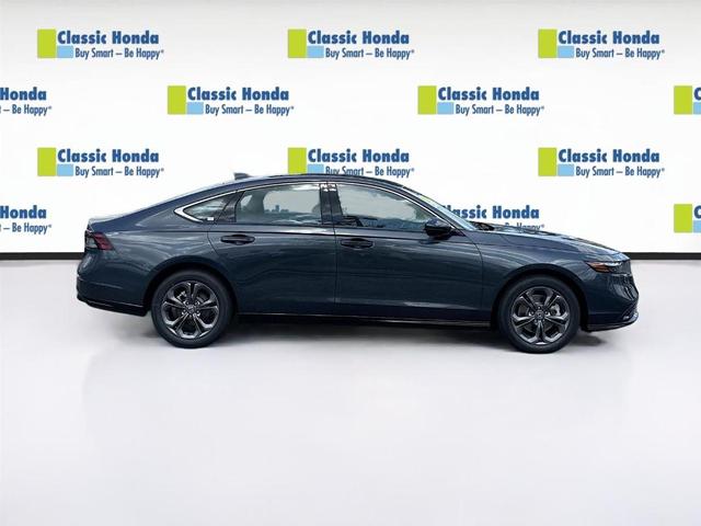 Photo of 2025 Meteorite Gray Metallic Honda Accord Hybrid