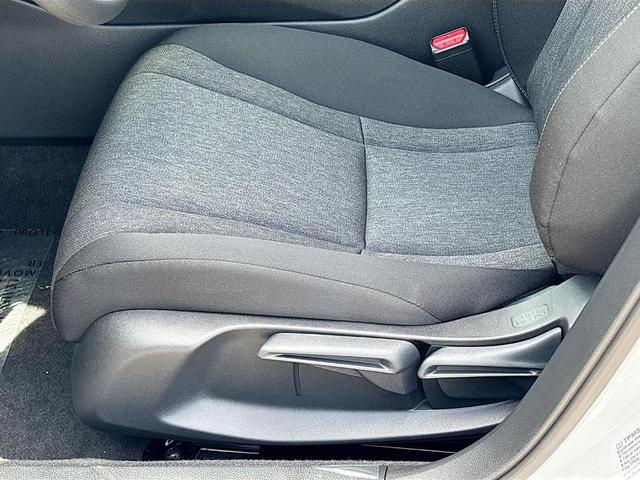 Photo of 2025 Platinum White Pearl Honda Accord