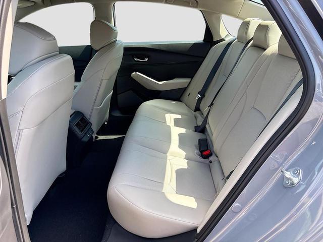 Photo of 2025 Urban Gray Pearl Honda Accord Hybrid