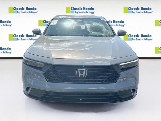 Photo of 2025 Urban Gray Pearl Honda Accord Hybrid