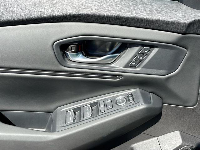 Photo of 2025 Urban Gray Pearl Honda Accord Hybrid