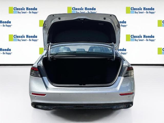Photo of 2025 Solar Silver Metallic Honda Accord Hybrid