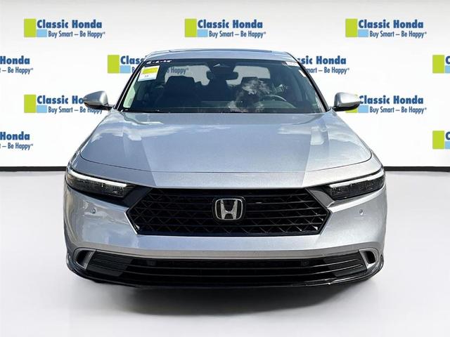 Photo of 2025 Solar Silver Metallic Honda Accord Hybrid