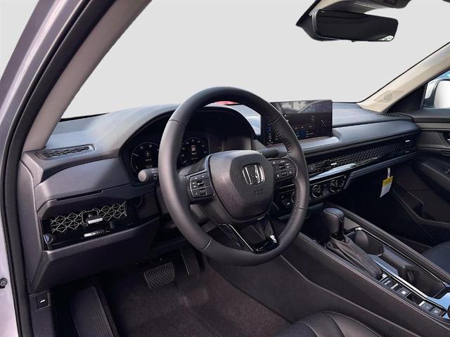 Photo of 2025 Solar Silver Metallic Honda Accord Hybrid