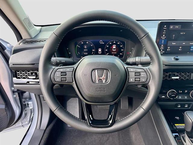 Photo of 2025 Solar Silver Metallic Honda Accord Hybrid