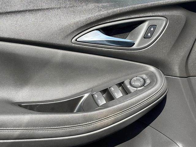 Photo of 2024 Summit White Buick Encore GX
