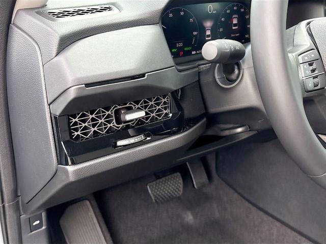 Photo of 2025 Urban Gray Pearl Honda Accord Hybrid