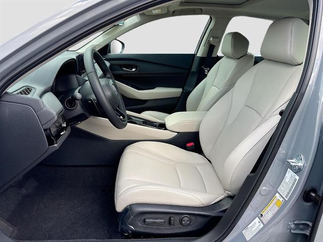 Photo of 2025 Urban Gray Pearl Honda Accord Hybrid