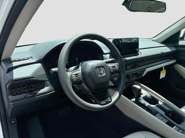 Photo of 2025 Platinum White Pearl Honda Accord