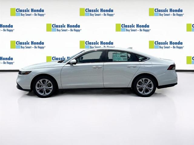 Photo of 2025 Platinum White Pearl Honda Accord