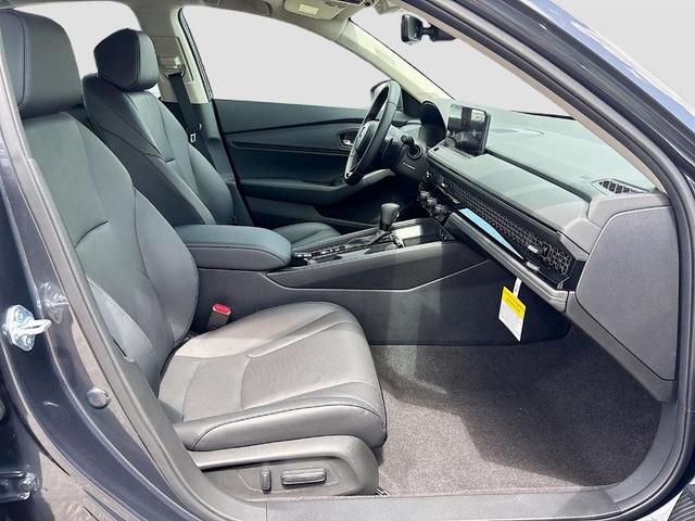 Photo of 2025 Meteorite Gray Metallic Honda Accord Hybrid