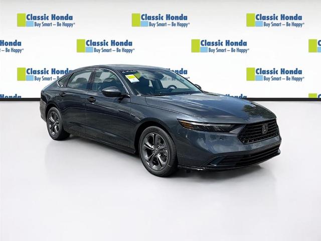 Photo of 2025 Meteorite Gray Metallic Honda Accord Hybrid