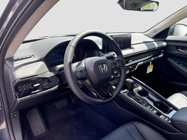Photo of 2025 Meteorite Gray Metallic Honda Accord Hybrid