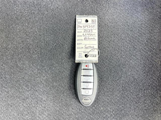 Photo of 2023 Gun Metallic Nissan Altima