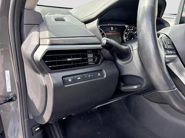 Photo of 2023 Gun Metallic Nissan Altima