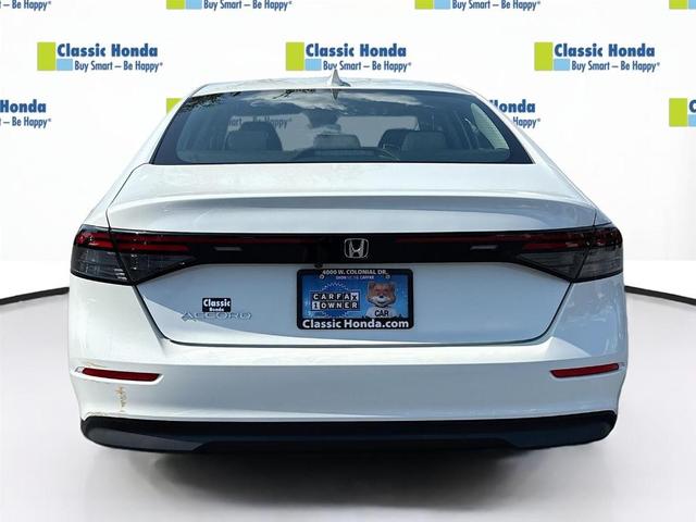 Photo of 2024 Platinum White Pearl Honda Accord