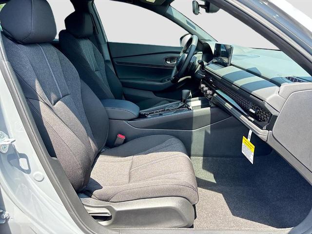 Photo of 2025 Urban Gray Pearl Honda Accord Hybrid