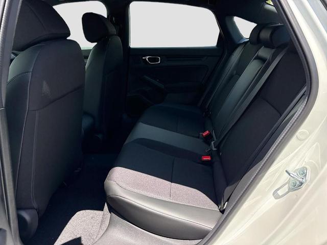 Photo of 2026 Platinum White Pearl Honda Civic
