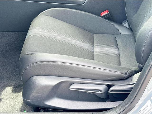 Photo of 2026 Urban Gray Pearl Honda Civic