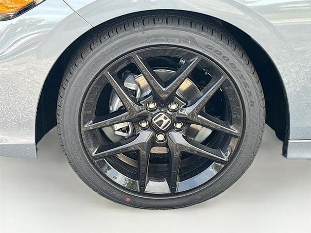 Photo of 2026 Urban Gray Pearl Honda Civic