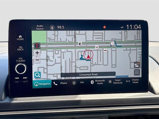 Photo of 2025 Lunar Silver Metallic Honda Pilot