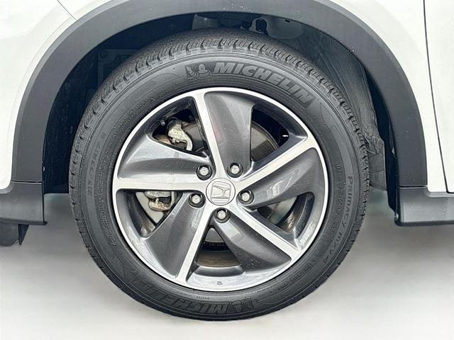 Photo of 2022 Platinum White Pearl Honda HR-V