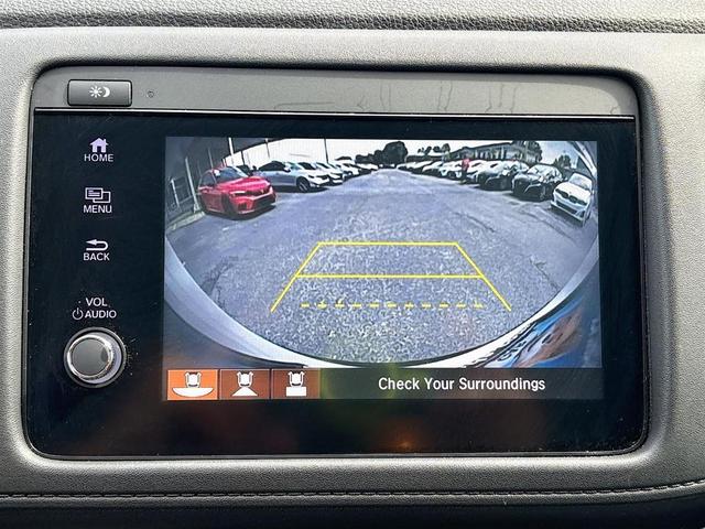 Photo of 2022 Platinum White Pearl Honda HR-V