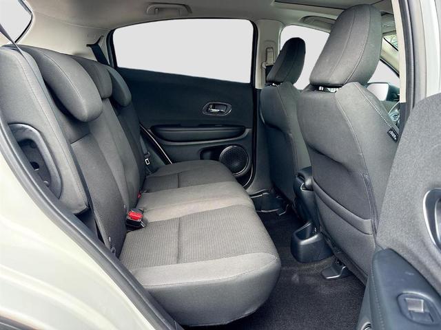 Photo of 2022 Platinum White Pearl Honda HR-V