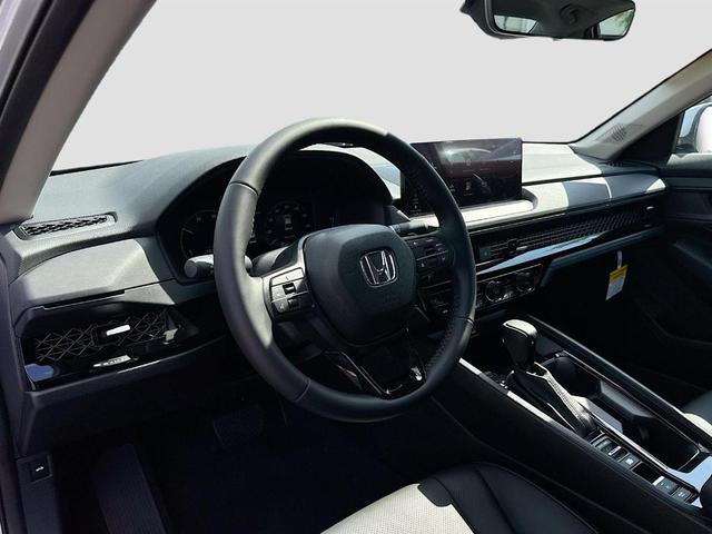 Photo of 2025 Solar Silver Metallic Honda Accord Hybrid