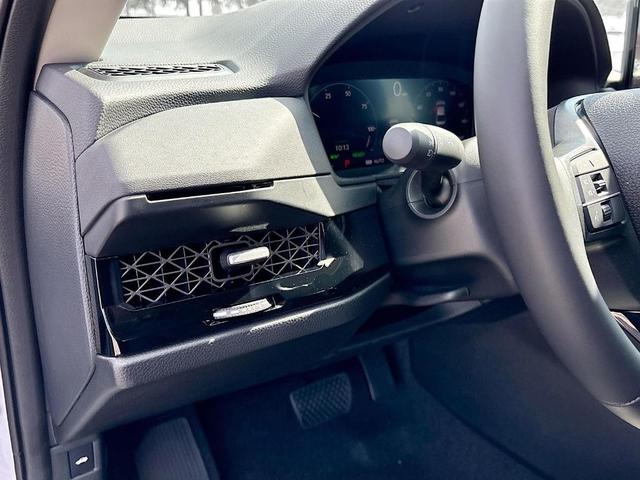 Photo of 2025 Solar Silver Metallic Honda Accord Hybrid