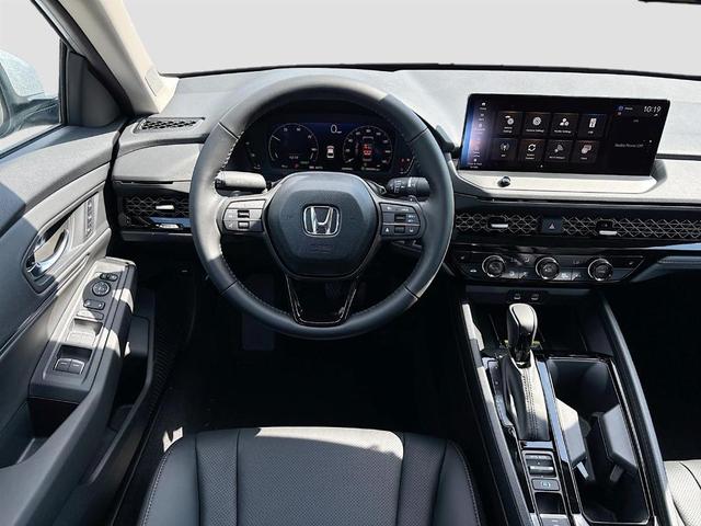 Photo of 2025 Solar Silver Metallic Honda Accord Hybrid