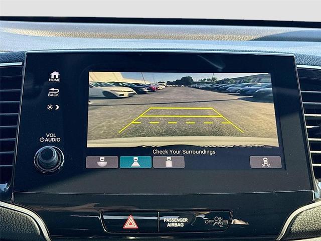 Photo of 2021 Platinum White Pearl Honda Pilot