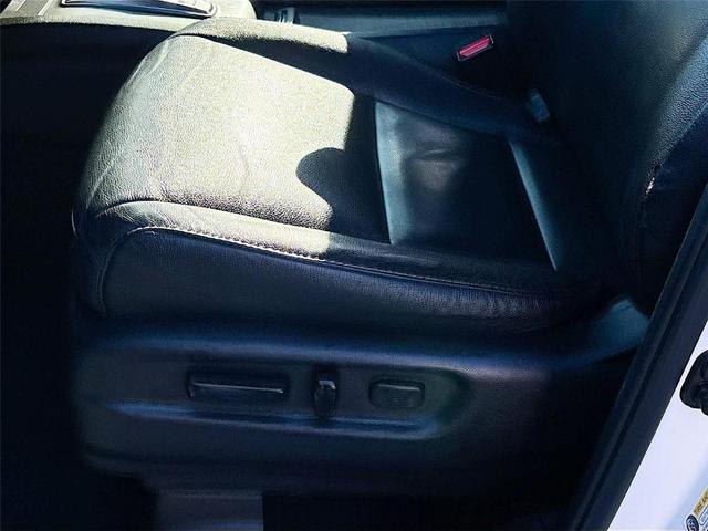 Photo of 2021 Platinum White Pearl Honda Pilot