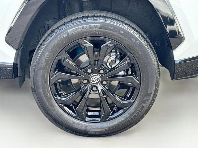 Photo of 2023 Wind Chill Pearl / Midnight Black Metallic Toyota RAV4 Hybrid