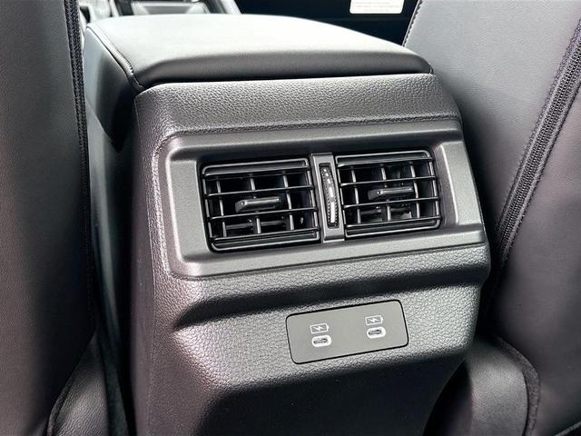 Photo of 2025 Platinum White Pearl Honda Accord Hybrid
