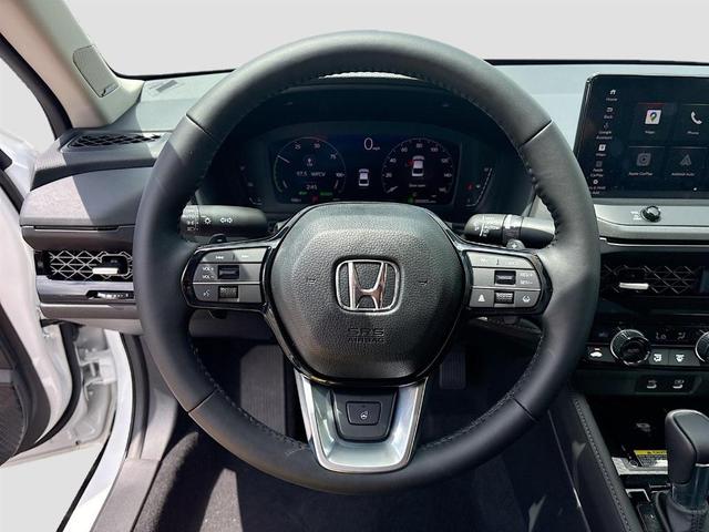 Photo of 2025 Platinum White Pearl Honda Accord Hybrid