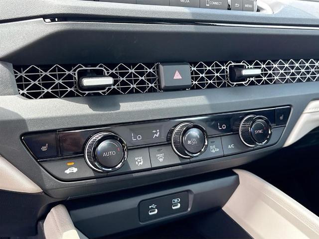 Photo of 2025 Meteorite Gray Metallic Honda Accord