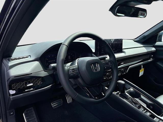 Photo of 2025 Crystal Black Pearl Honda Accord Hybrid