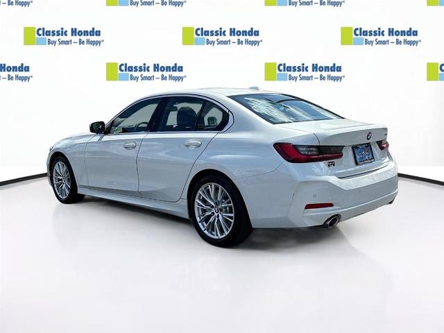 Photo of 2024 Alpine White BMW 330