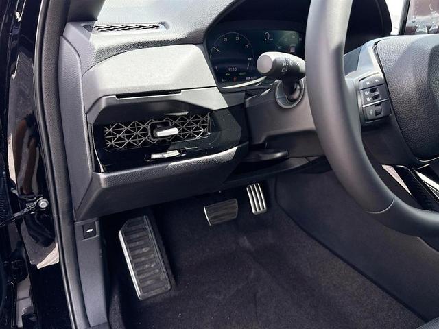 Photo of 2025 Crystal Black Pearl Honda Accord Hybrid