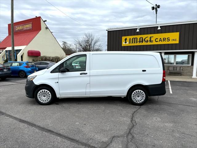 Photo of 2019 Arctic White Mercedes-Benz Metris