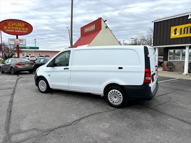 Photo of 2019 Arctic White Mercedes-Benz Metris