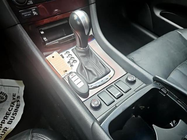 Photo of 2017 Black INFINITI QX50