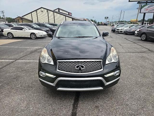 Photo of 2017 Black INFINITI QX50
