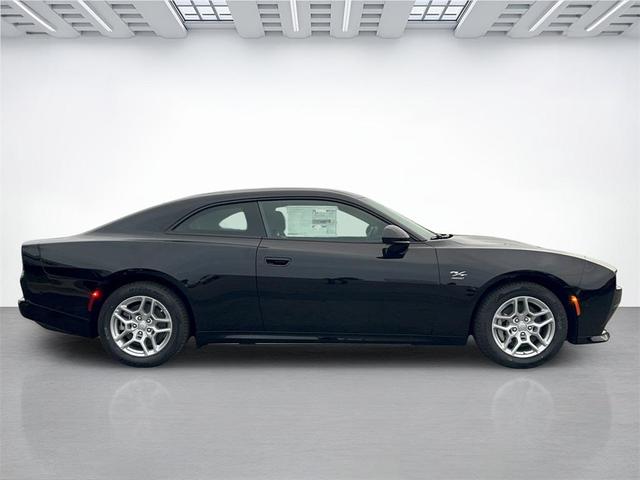 Photo of 2025 Diamond Black Crystal Pearlcoat Dodge Charger Daytona