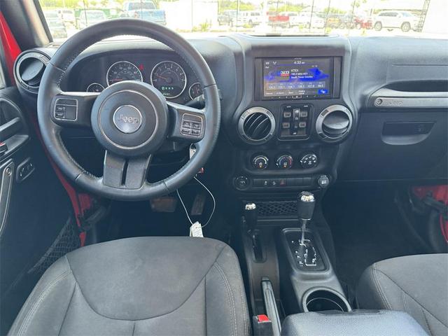 Photo of 2017 Firecracker Red Clearcoat Jeep Wrangler Unlimited