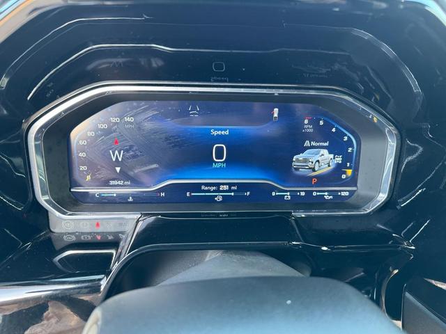 Photo of 2024 Iridescent Pearl Tricoat Chevrolet Silverado 1500