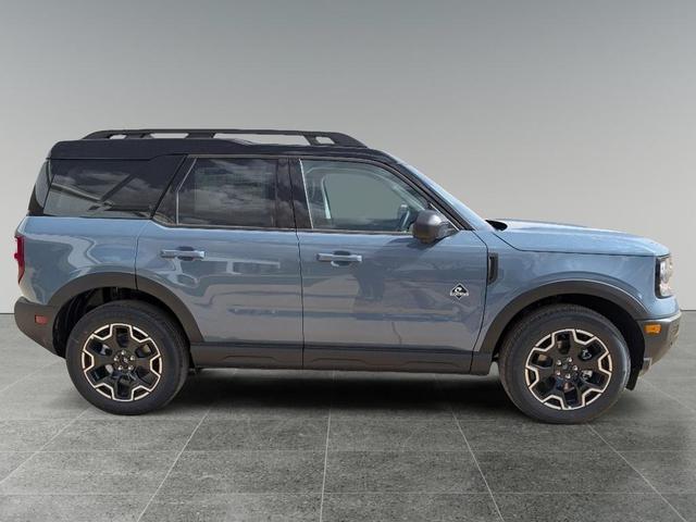 Photo of 2025 Azure Gray Metallic Tri-Coat Ford Bronco Sport